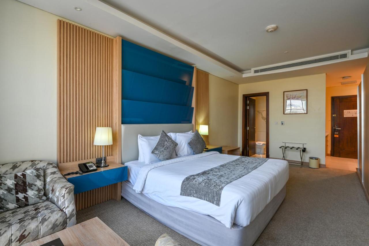 Al Mansour Suites Hotel Ad-Dauha Zewnętrze zdjęcie