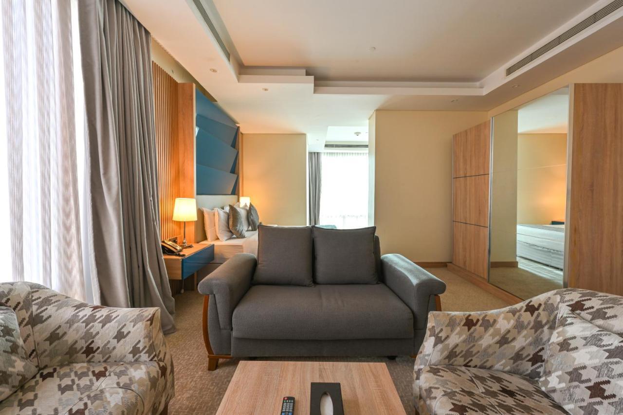 Al Mansour Suites Hotel Ad-Dauha Zewnętrze zdjęcie